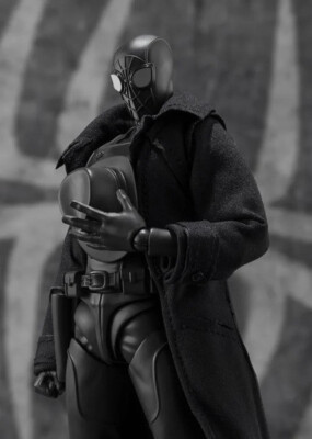 Bandai S.H.Figuarts SHF Marvel Spider-Man Noir & Spider-Ham Across