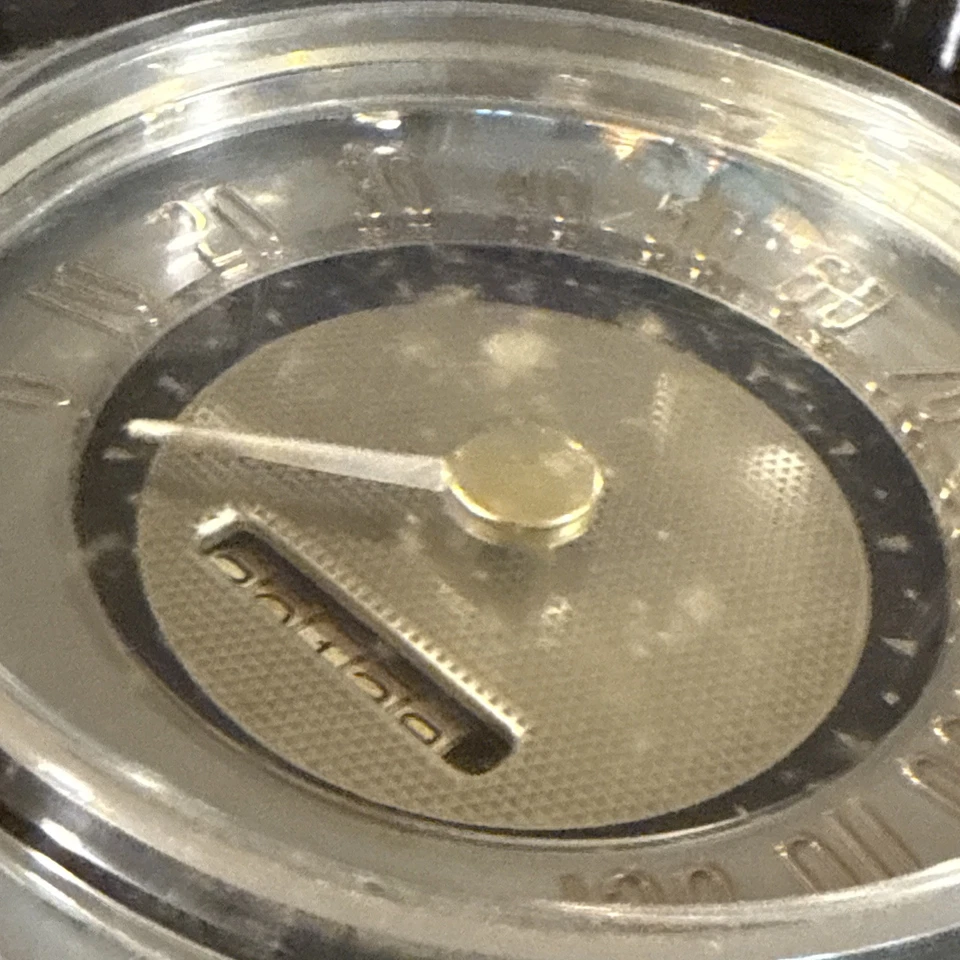 Dodge Velocímetro 1952 1953 1954 OEM calibre 120 MPH con odómetro (20.138 millas) Foto 2 de 4