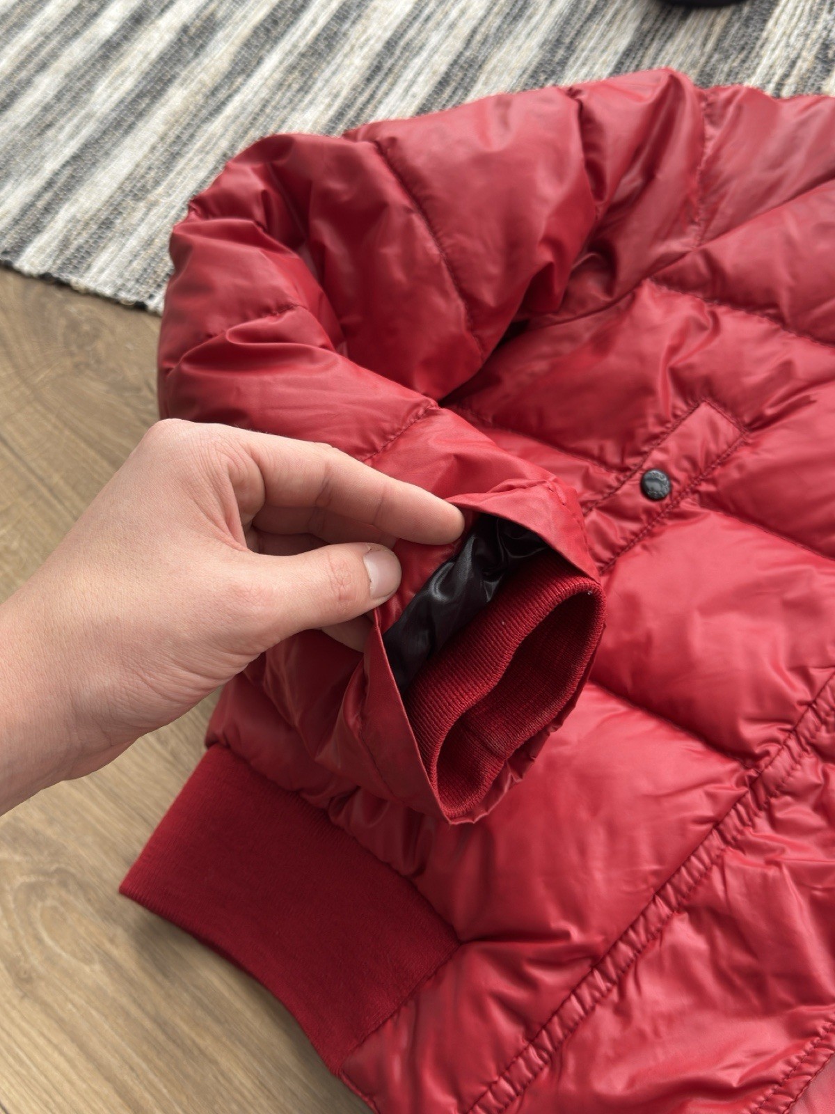 Vintage Moncler Woman’s Alpin Fur Down Bomber Red Jacket Size 1 ( S ) image 10