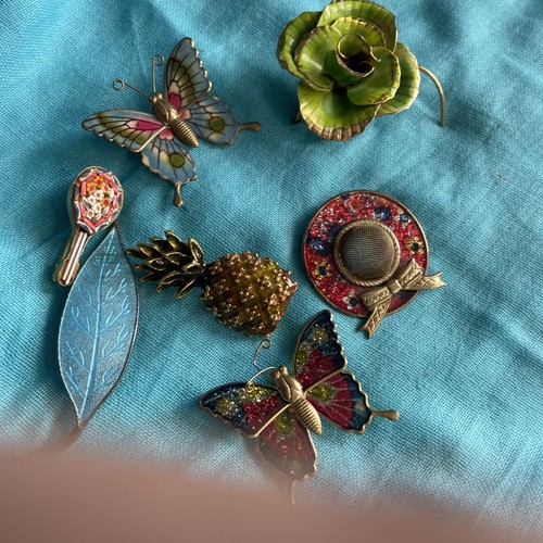 Enamel Pins Brooches Flowers Butterflies Mosaic Mesh Jewelry Lot