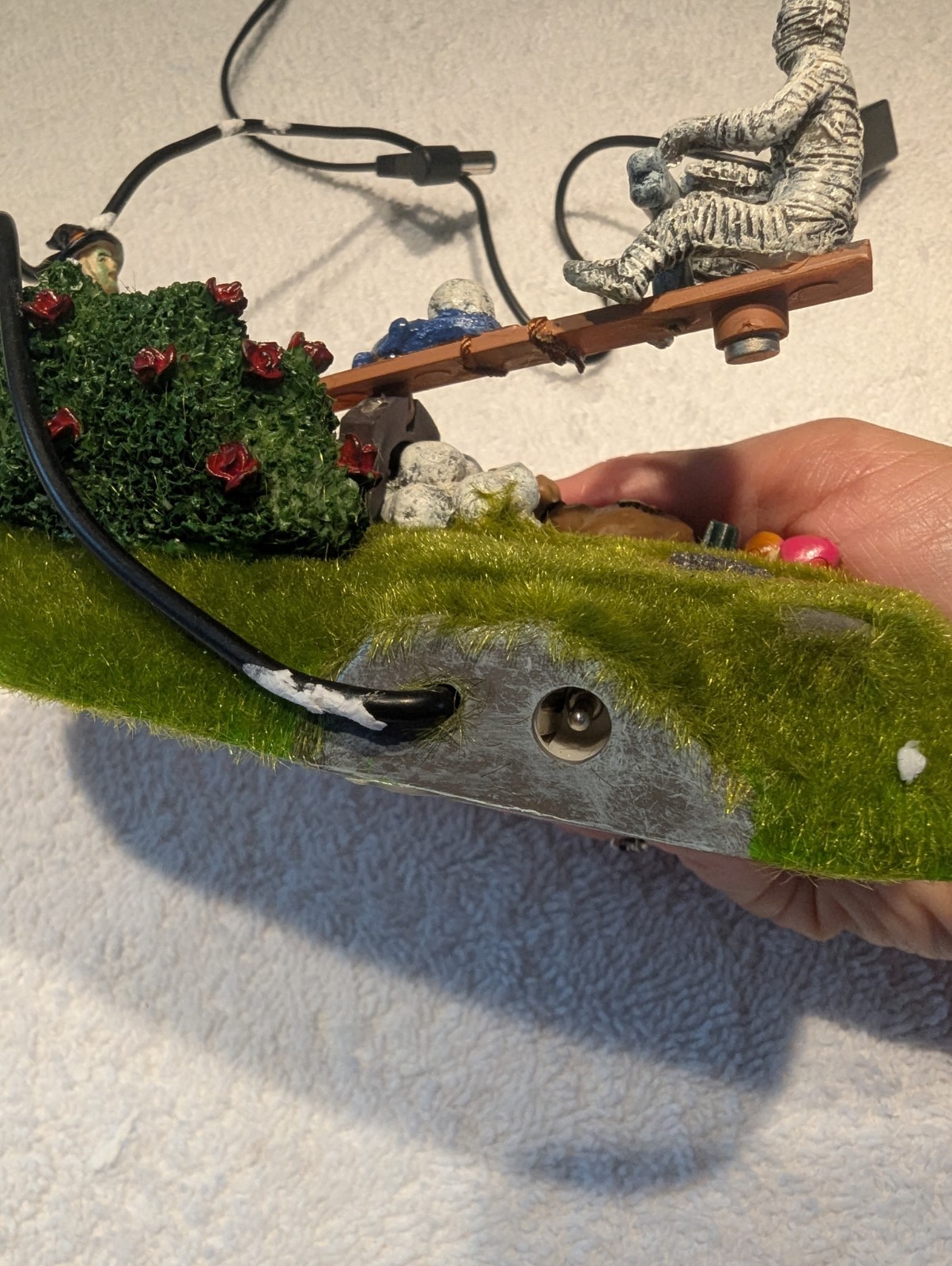 Lemax Spooky Town See-Saw Sensation 14322 Table Accent Halloween Village READ