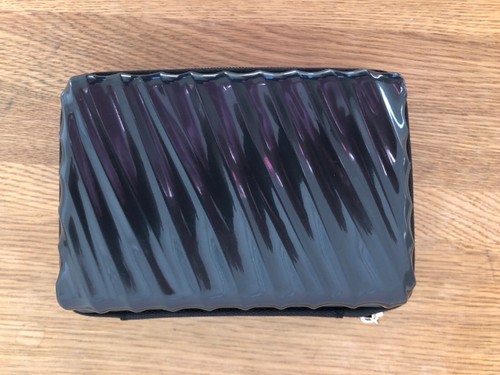 Tumi Kulturtasche Polycarbonat, nicht neu aber ungenutzt - Bild 2 von 4