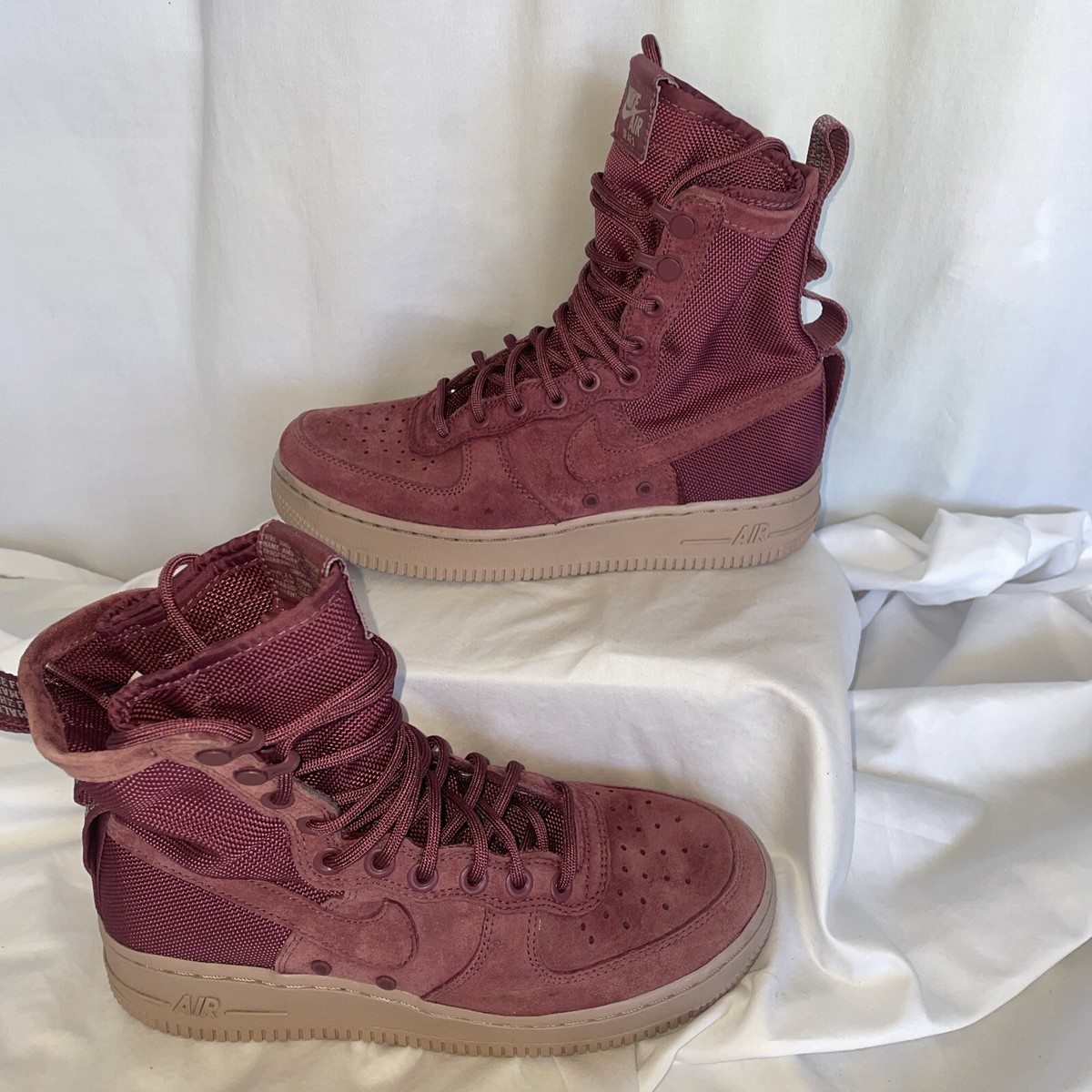 w sf af1 fif