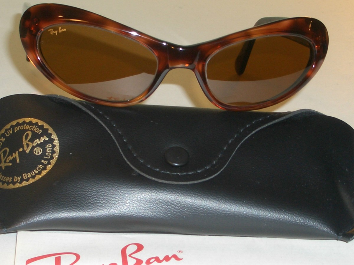 VINTAGE B&L RAY BAN W2523 BROWN B15 UV CLR CONTRAST CATS EYE