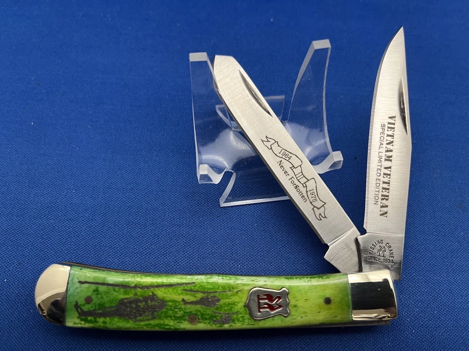 Cuchillo cazador de huesos verdes veterano de Vietnam Kissing Crane, vitrina con certificado de autenticidad Foto 3 de 4