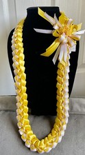 Graduation Ribbon Lei