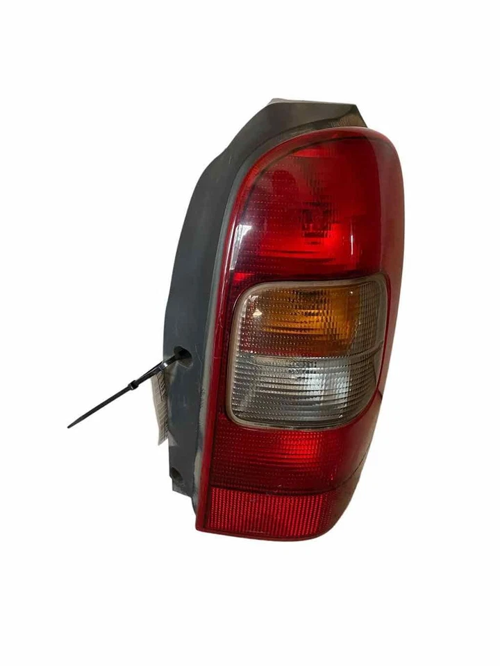 97 98 99 00 01 02 03 04 05 CHEVY VENTURE Luz Trasera Lámpara Lado Derecho del Pasajero Foto 2 de 4