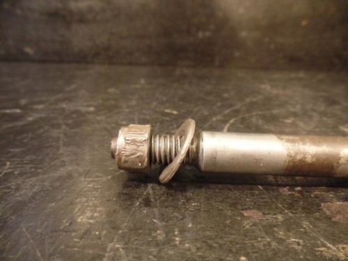 1982 83 84 89 ATK KTM ROTAX BOMBARDIER 560 604E FRONT WHEEL AXLE - Picture 3 of 7