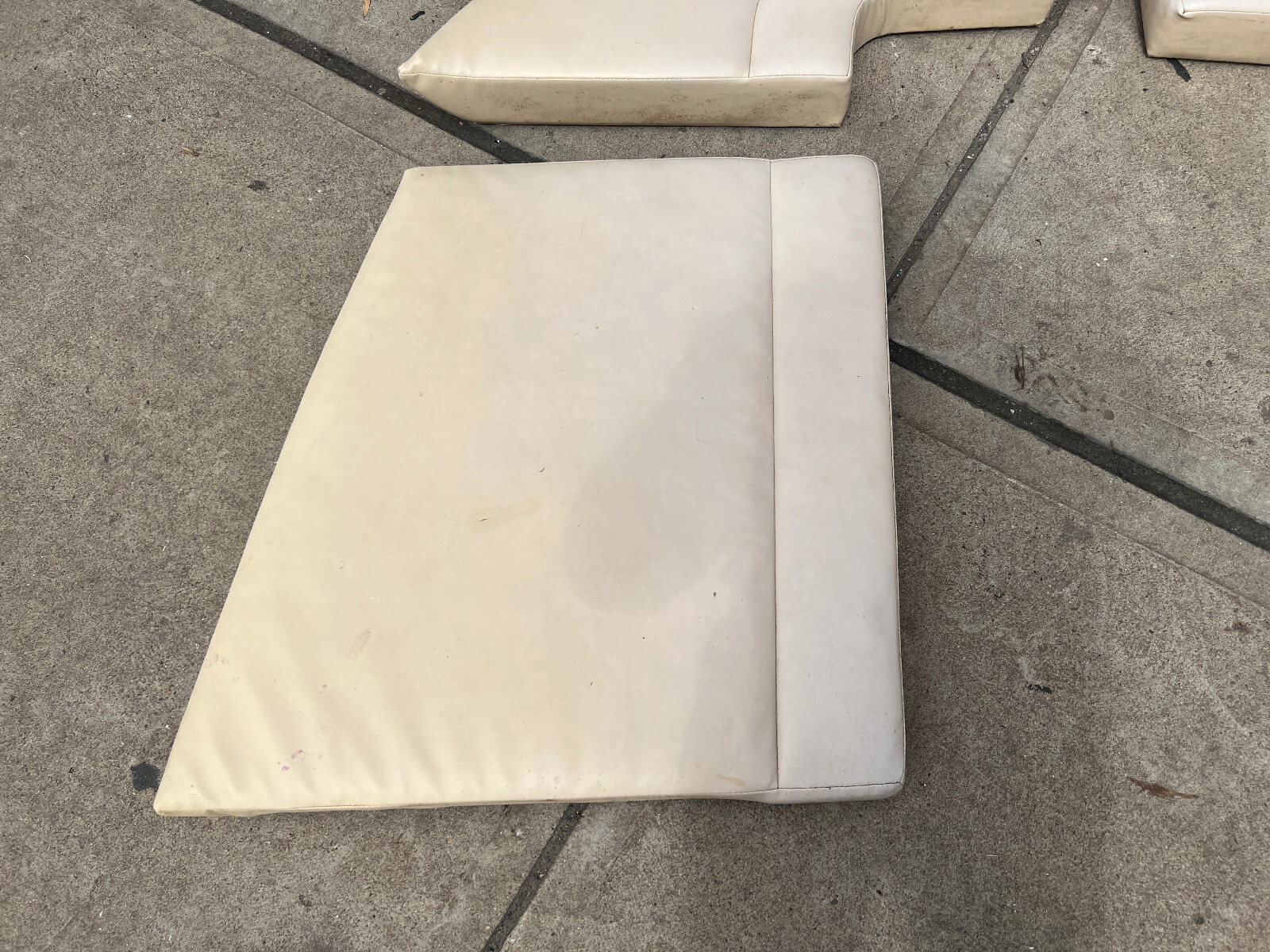 2001 Chaparral 245 SSi Boat Cuddy Cabin Cushions eBay