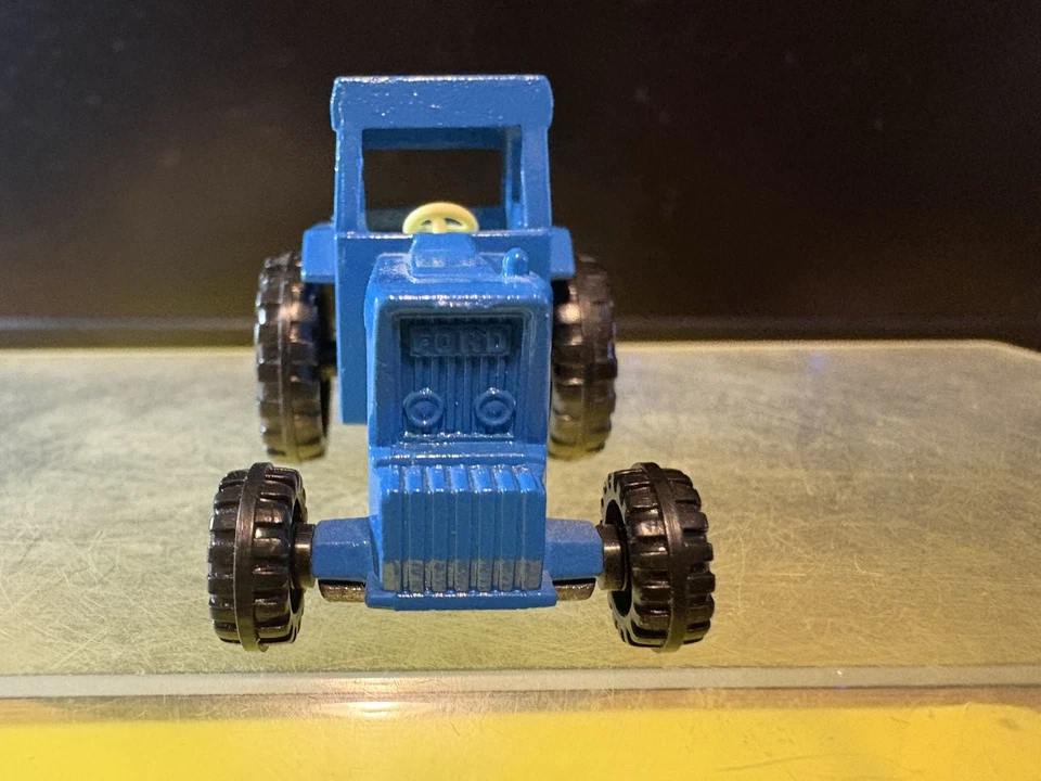 MATCHBOX LESNEY MB 46 FORD TRACTOR WO/GRADA VINTAGE 1978 EN CAJA ORIGINAL L-28C Foto 3 de 4