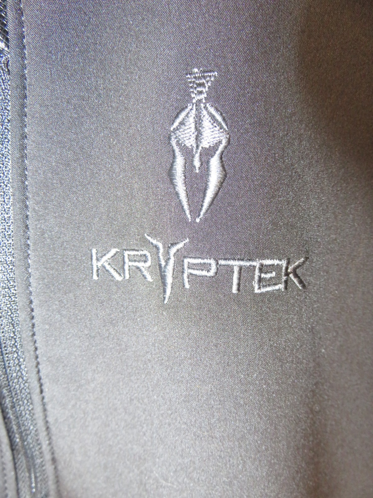 Kryptek Theron Jacket Black Softshell Windproof T… - image 4