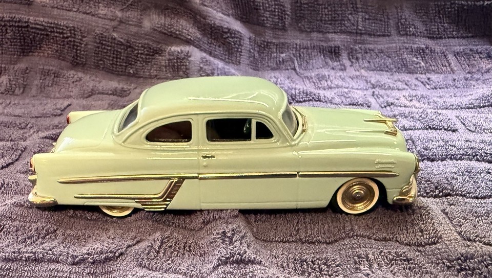 Brooklin Models 1/43 – Hudson Hornet Special Club Coupe 1954 – BRK113