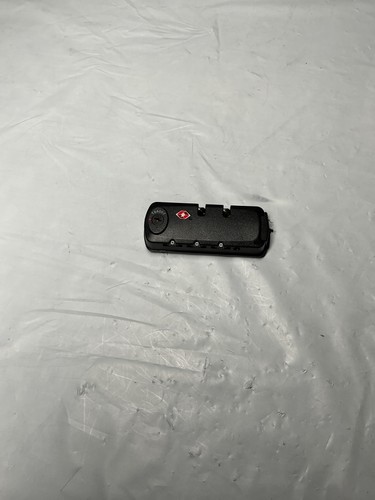 Samsonite Winfield 3 DLX Lock U11