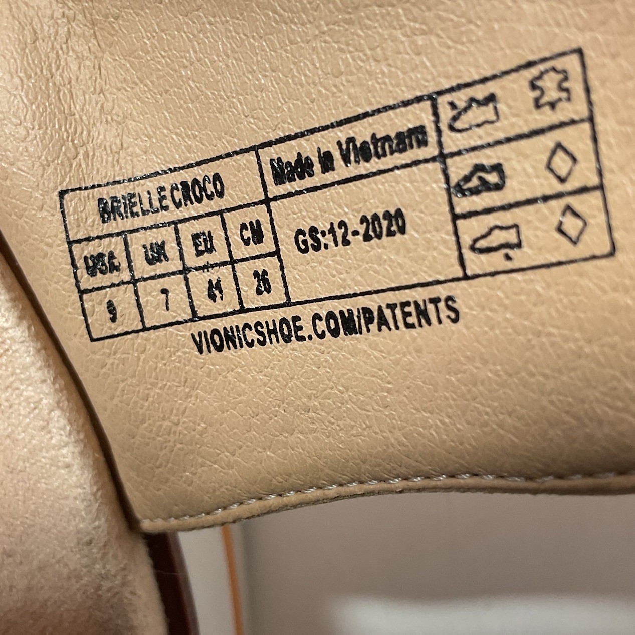 Vionic Brielle Crocodile Platform Supportive Comf… - image 5