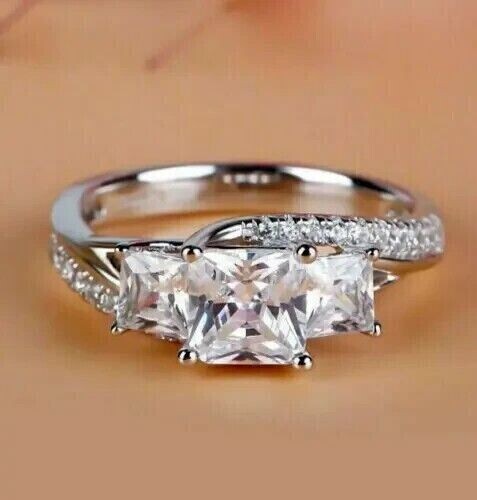 Gorgeous Princess Cut Simulated Diamond Wedding Fancy Ring 14K White Gold Plated