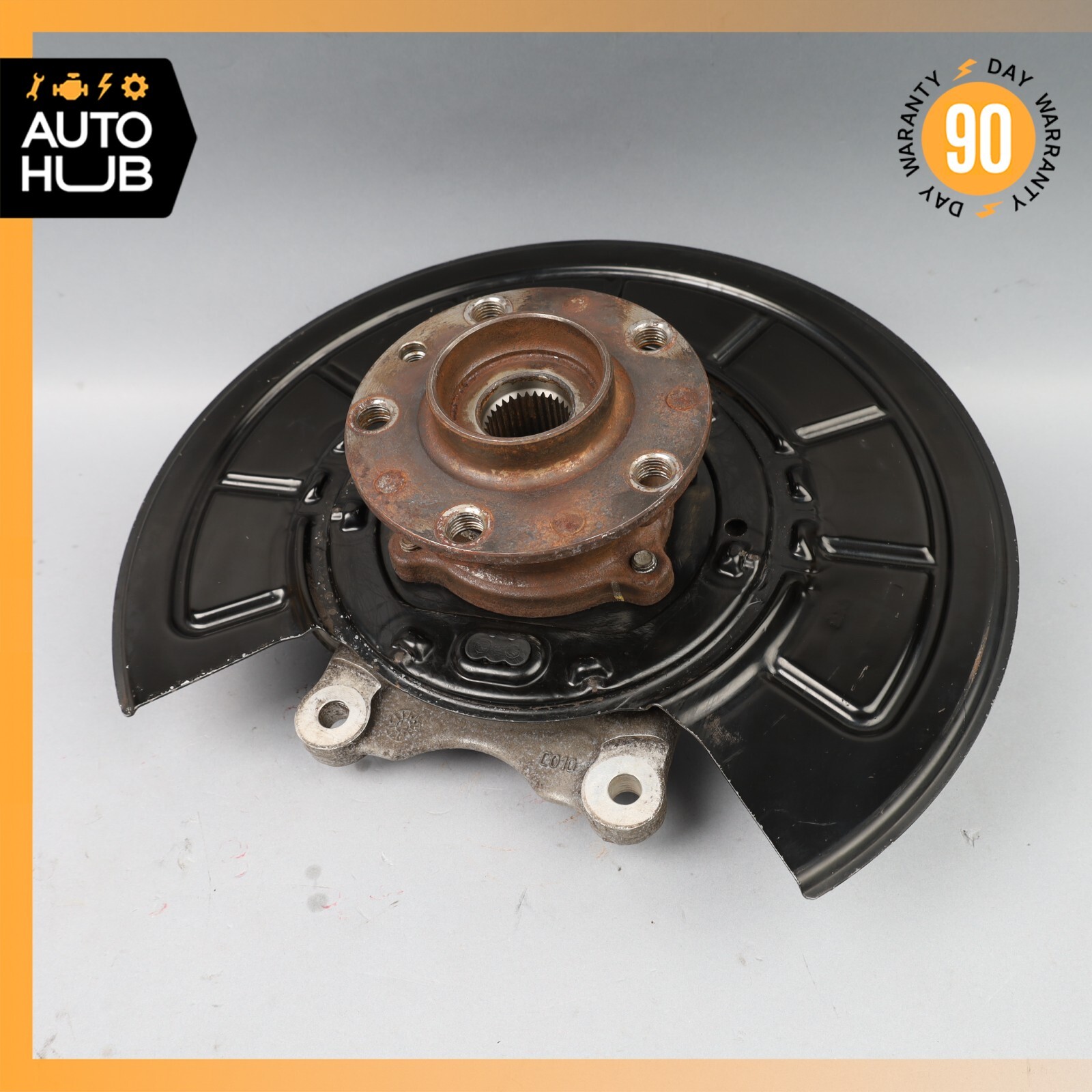 14-17 Maserati Quattroporte SQ4 M156 Rear Left Side Spindle Knuckle Hub OEM 69k