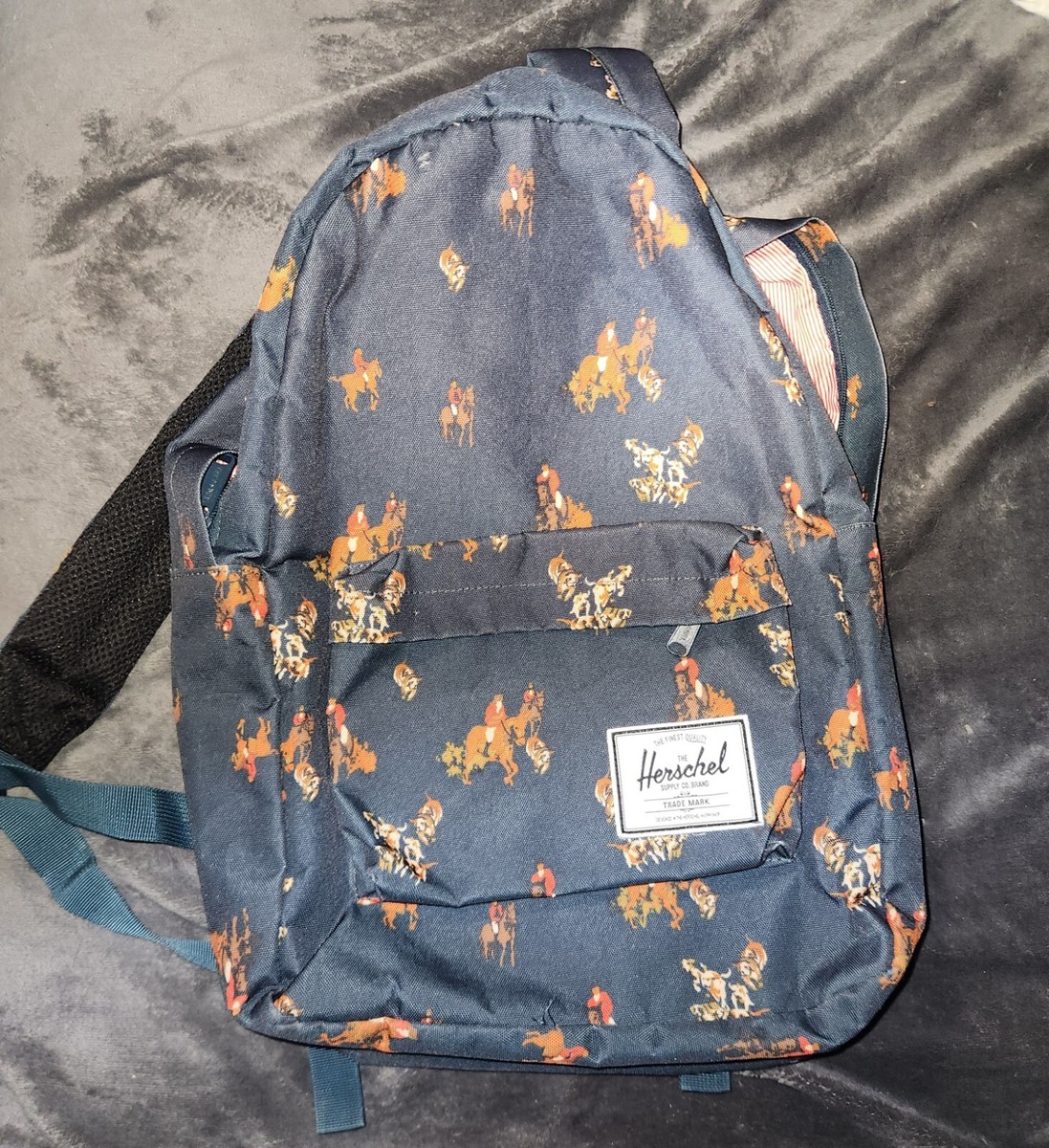 jansport small shoulder bag Unphased Crossbody Small - Black