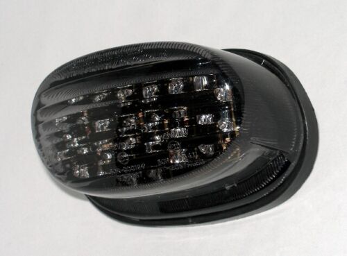 Luz trasera LED XF 650 Freewind AC negra Suzuki smoked tail light - Imagen 1 de 1