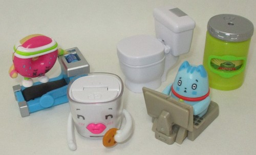 OH MY GIF Mini Toy Figures (LOT OF 10) #yumms Cat Donut Raccoon Pickle - Picture 2 of 4