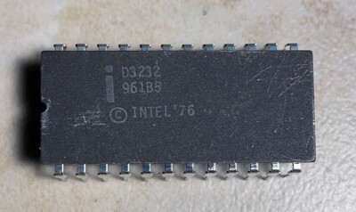 Intel D3232 3242 Address Multiplexer and Refresh Counter for 4K DRAM