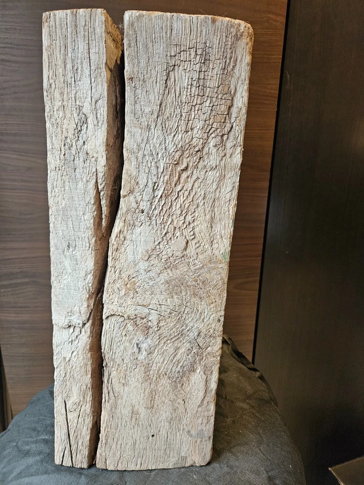 Own A Piece Of One Of John Lennon's Houses-Tittenhurst Park - 2 PIECE EDITION - Image 3 of 4