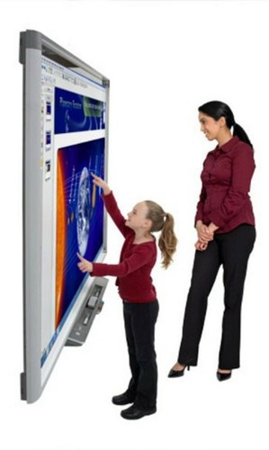 Interactive Smart Board SBX885 and Smart throw projector UX60 - Picture 5 of 8