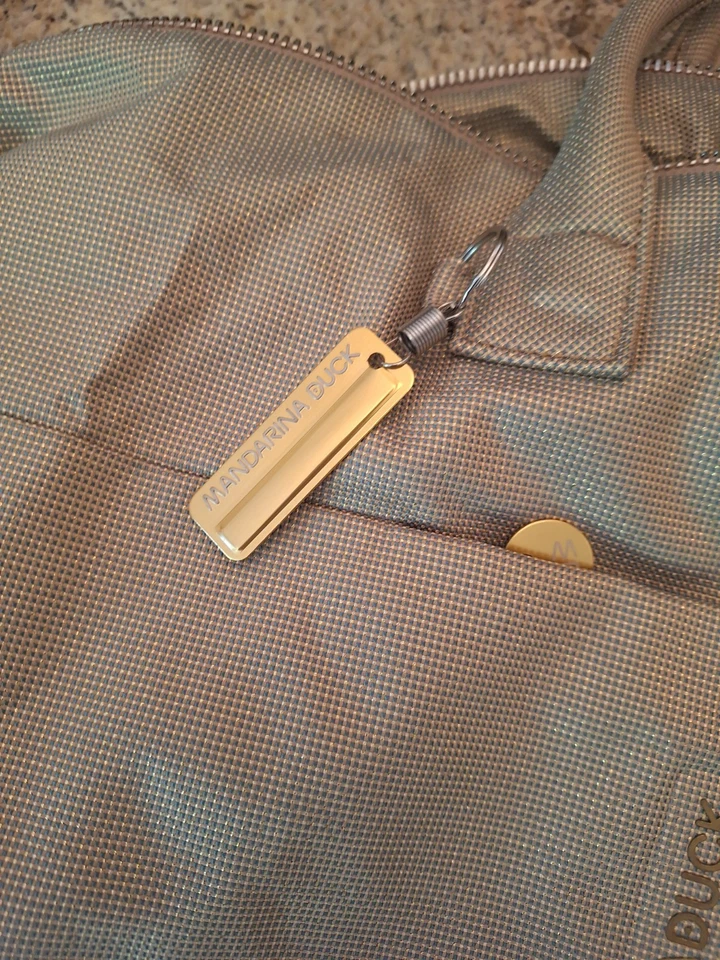 Bolso de Viaje Mandarina Duck MD 20 Dorado Bolso Bandolera Foto 4 de 4