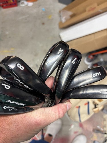 Callaway Apex 21 Black Iron Set 4-PW, AW recoil smacwrap black 760 Excellent!