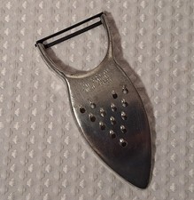 Vintage M.E.Heuck Metal Potato Peeler Vegetable Shredder Grater Arrowhead Shaped
