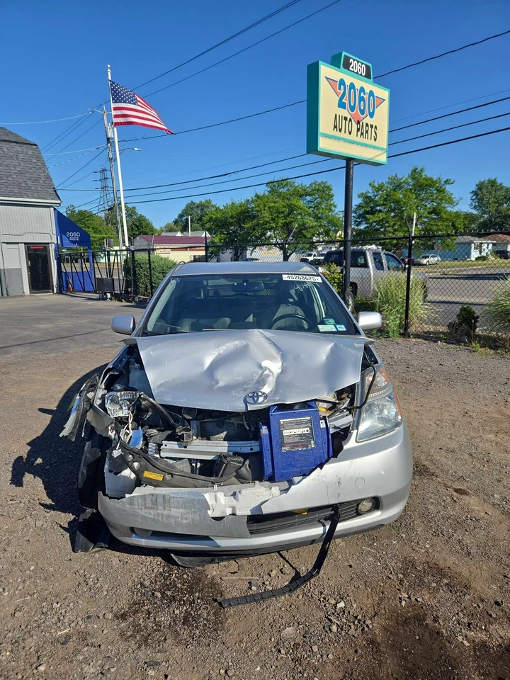 Used Rear Right Exterior Door Handle fits: 2009 Toyota Prius assembly door rear - Image 4 of 4