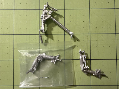 Hasegawa (All Kits) 1/48 F/A-18 Hornet Kitbash Parts Metal Landing Gear
