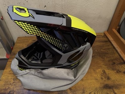 O'Neal Fullface Fahrradhelm Gr. M 57-58 cm schwarz/grau/gelb mit Helmbeutel