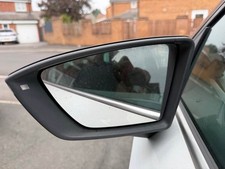 SEAT ARONA WING MIRROR LEFT PASSENGER SIDE  POWERFOLD
