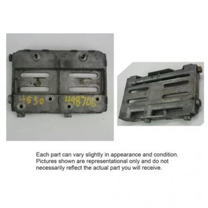 Used Fuel Filter Base fits John Deere 4040 4240 4430 4440 4630 4640 8430 AR54590