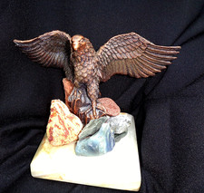 Stunning vintage Bald Eagle Statue sculpture  great seal of United states emblem