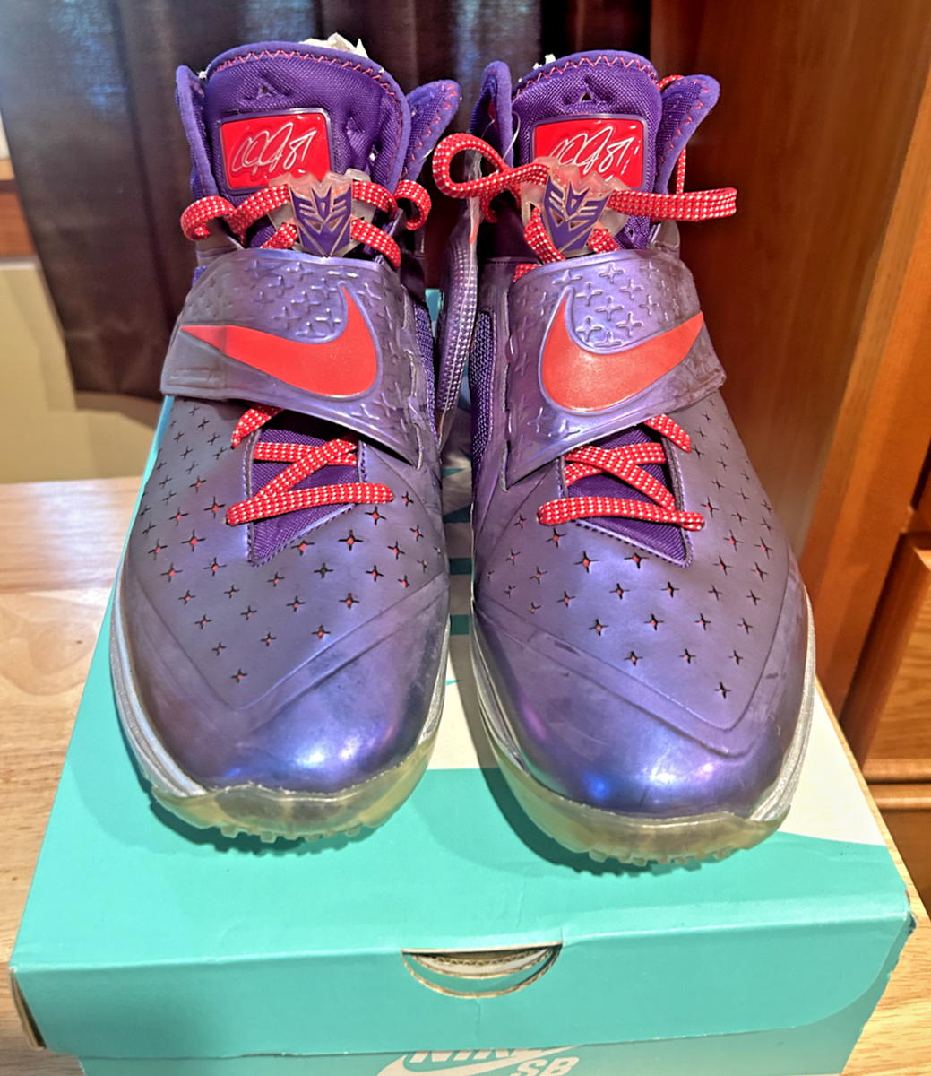 Nike CJ81 Trainer Max Megatron DS Size: 10- CALVIN JOHNSON