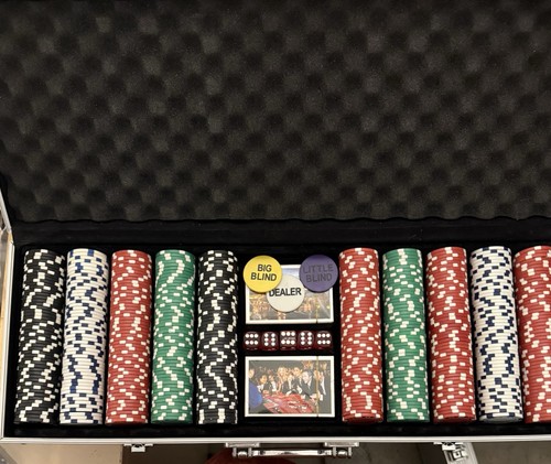Brookstone Professional 500 Poker Chip Set Siverton Casino Cards W/Lock & Key