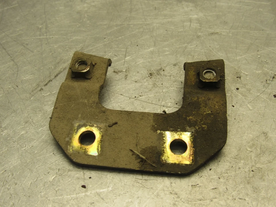 Suzuki GS1000C GS 1000 1981 Suzuki G 1980 soporte de bocina 38590-49010 Foto 3 de 4