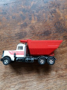 matchbox superkings peterbilt truck 1978