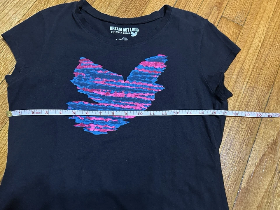 Camiseta SELENA GOMEZ Niñas XL Dream Out Loud Negra Pájaro Estampado Metálico Foto 4 de 4