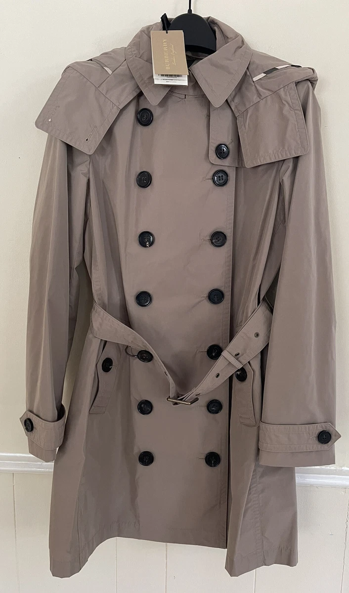 Burberry balmoral coat 2025