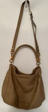 Marc Jacobs | Too Hot To Handle Hobo Bag | Tan Leather Crossbody Strap | Large