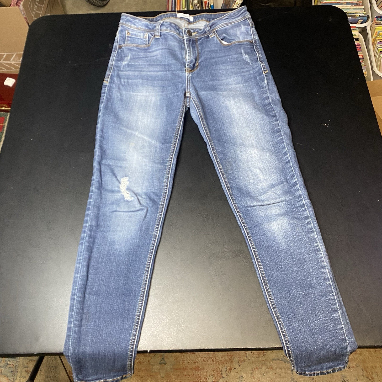 Kensie Jeans Effortless Ankle Mid Rise Women Size 4/27 Color Dark Wash
