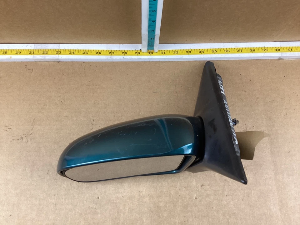 Conjunto de espejo retrovisor delantero izquierdo del conductor Chevrolet Malibu 1997-2005 Foto 2 de 4