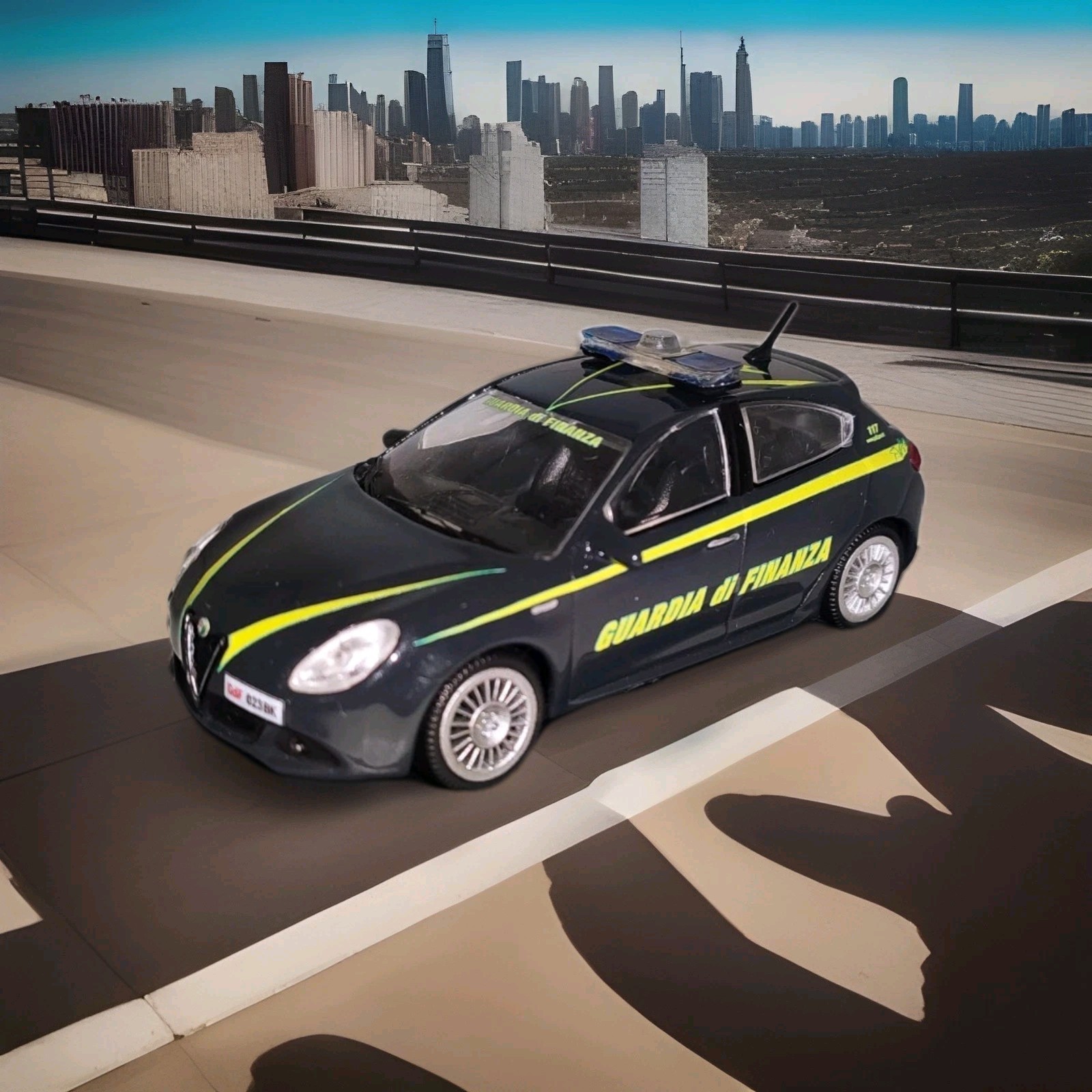 Alfa Romeo Giulietta Guardia Di Finanza  1/43 artigianale