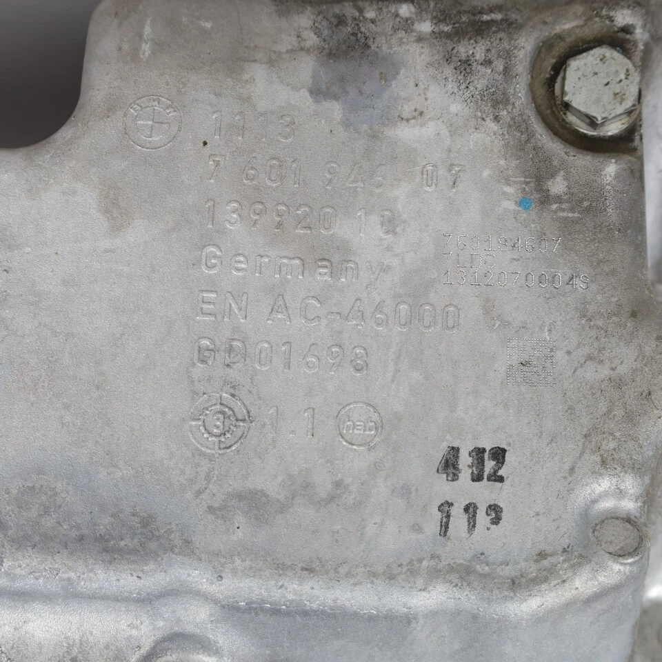 2012-2015 BMW X1 2.0 xDrive Engine Oil Pan 11137601946 OEM Used - Image 4 of 4