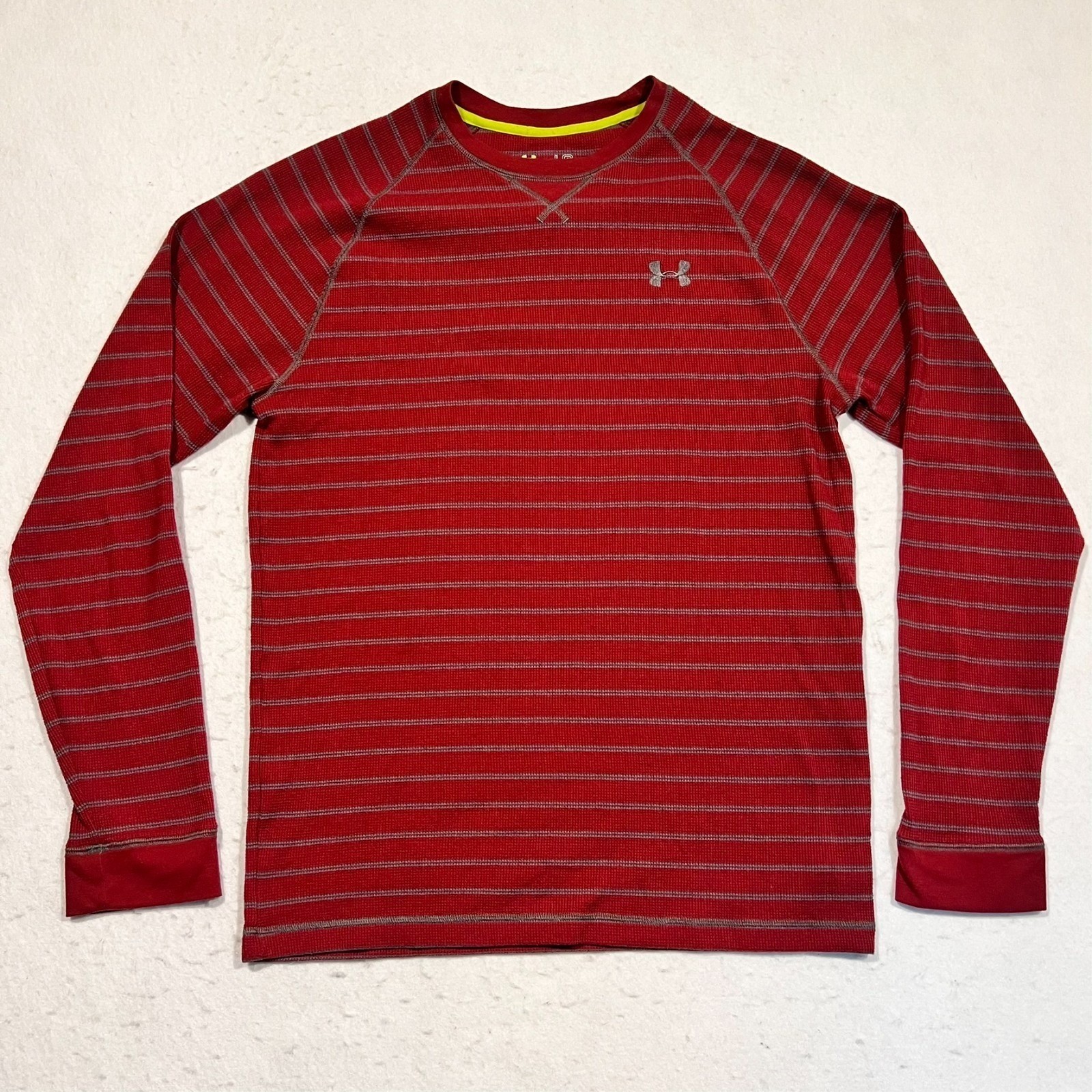 Under Armour Thermal Shirt All Season Gear Catalyst Loose Red Striped Mens Large