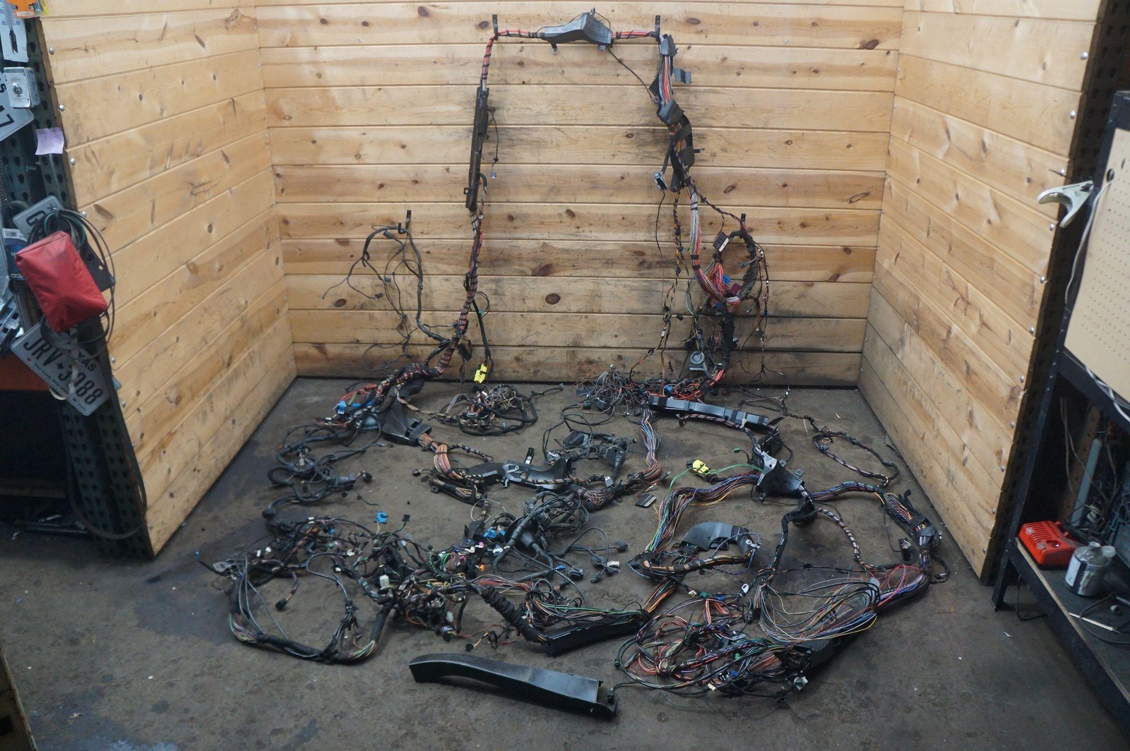 Main Body Chassis Wire Harness OEM 61112183391 Rolls Royce Ghost Series I 09-14