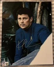 Karl Urban Dr Leonard McCoy Star Trek Signed Autographed 8x10 Photo Beckett COA