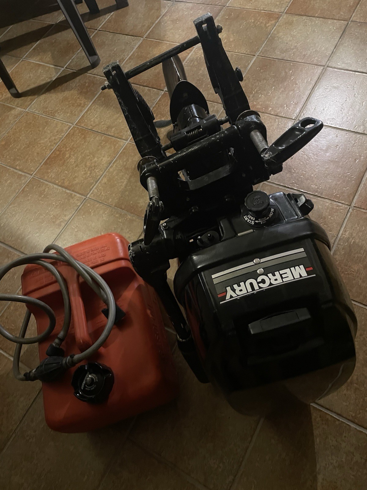 Mercury Motore 8cv Fuoribordo con Elica e Serbatoio Carburante Portatile